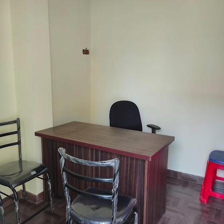Sri Vari Residency Hostel Vellore Exterior photo