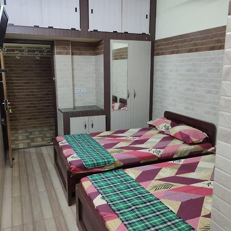 Sri Vari Residency Hostel Vellore Exterior photo