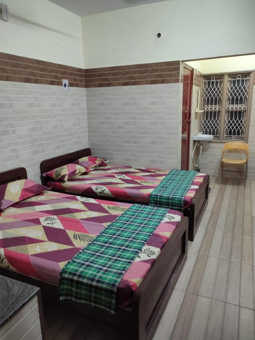Sri Vari Residency Hostel Vellore Exterior photo