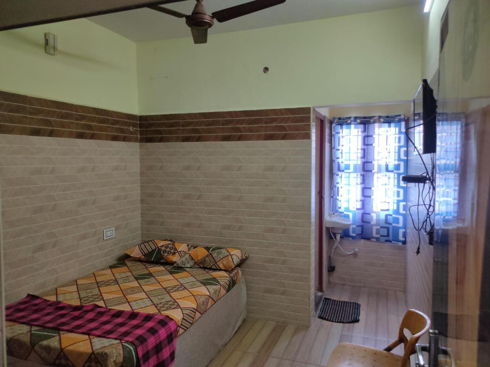 Sri Vari Residency Hostel Vellore Exterior photo