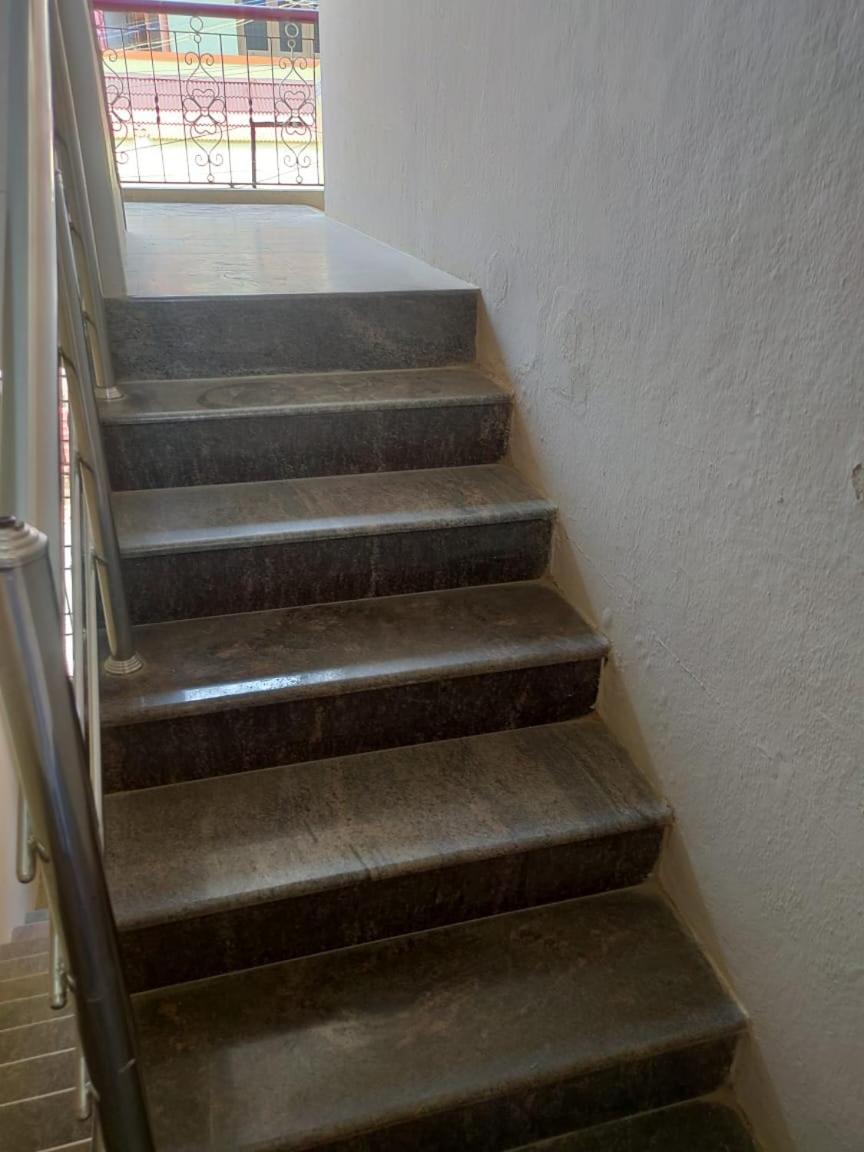 Sri Vari Residency Hostel Vellore Exterior photo